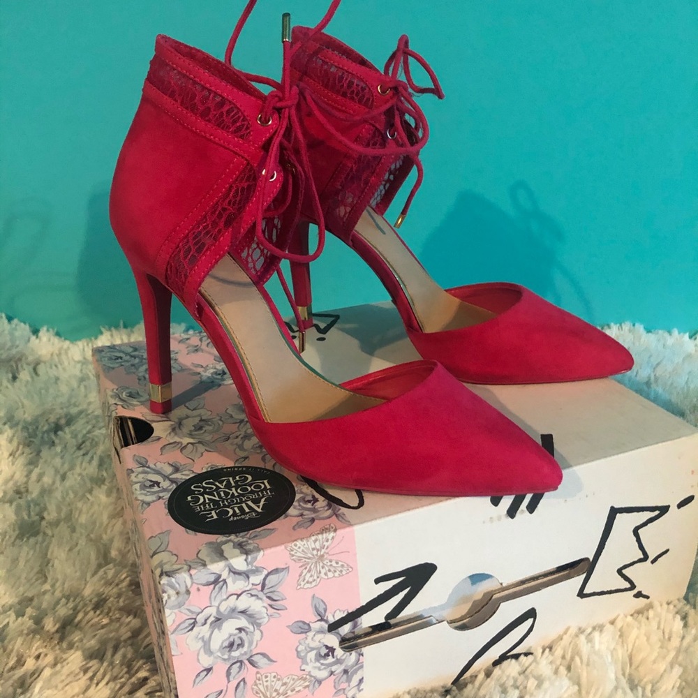 Women’s shoes